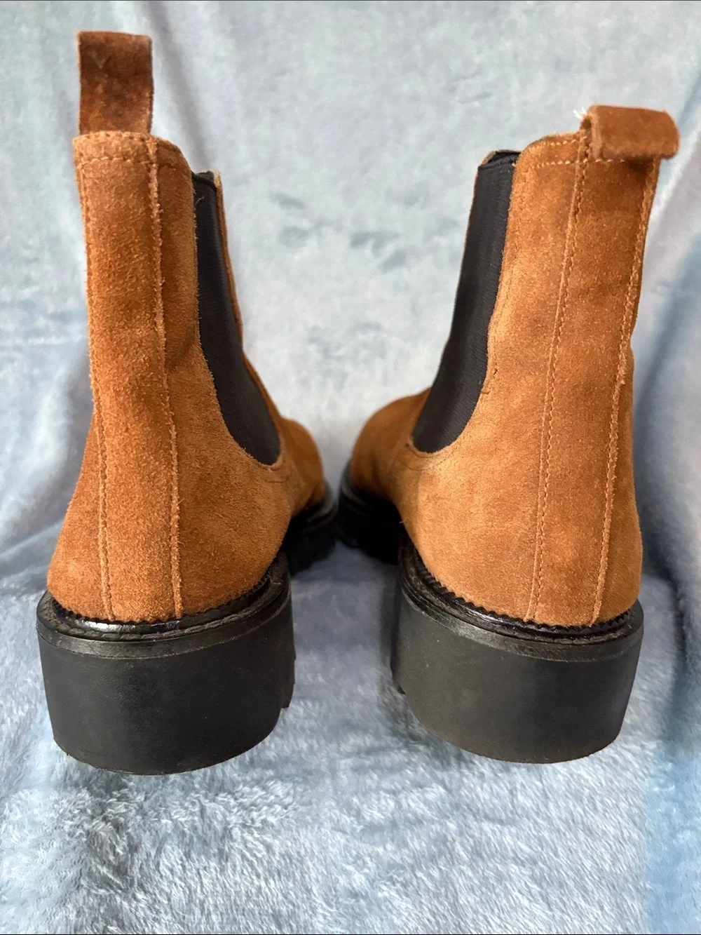 Caslon Men's Suede Chukka Boots in Cognac